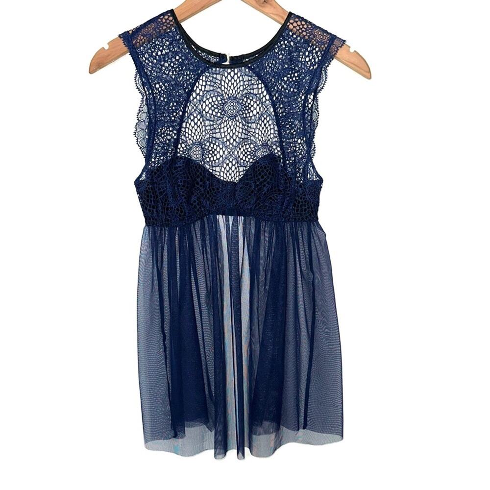 Victoria’s Secret Navy Blue Lace & Tulle Babydoll Lingerie Size Small